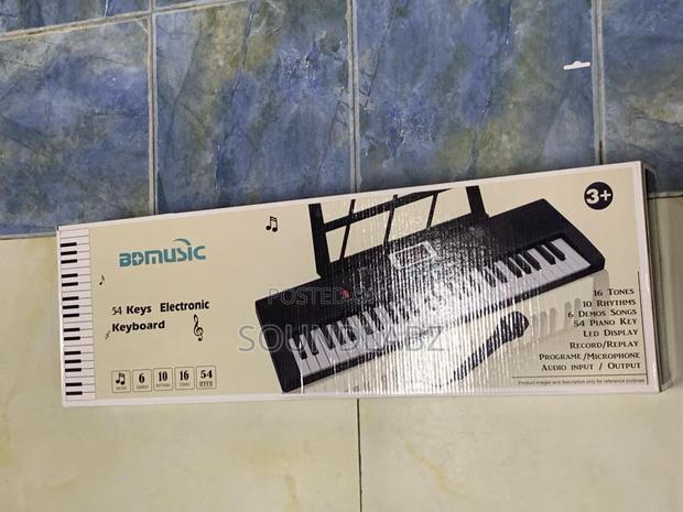 Bd Music 54-keys Electronic Keyboard/Piano · Photo 2