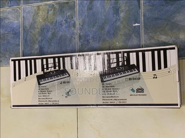 Bd Music 54-keys Electronic Keyboard/Piano · Photo 3