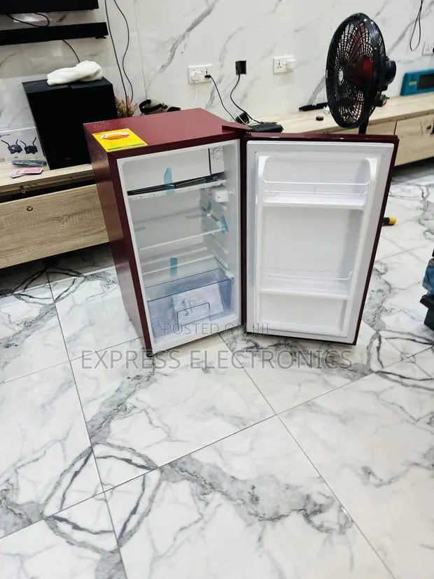 Call and Order Red Table Top Fridge Pearl Pf-109-2b · Photo 1