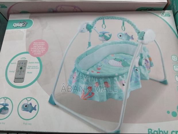 Quality Baby Swing · Photo 1