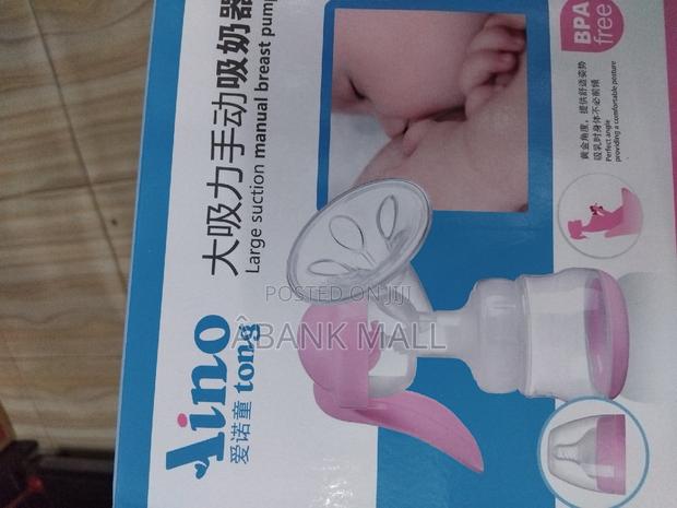 Breastmilk Pump Tool · Photo 1