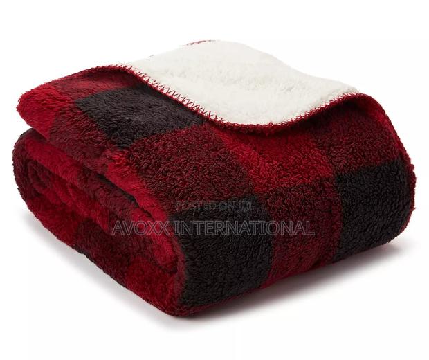 Broyhill Red Plaid Sherpa Throw, (50" X 60") · Photo 2