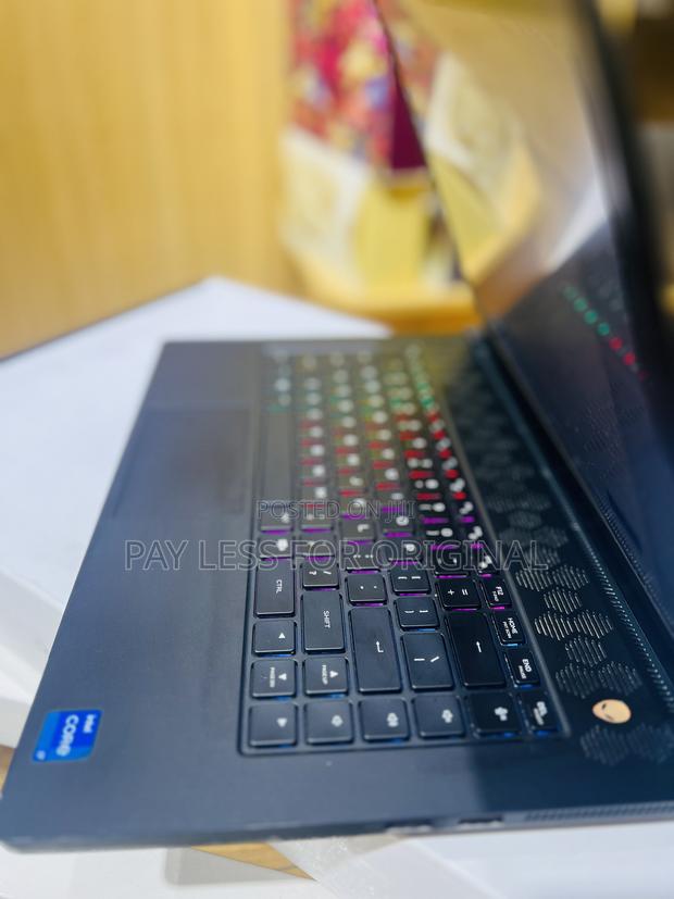 Laptop Alienware M17x R2 16GB Intel Core i7 SSD 512GB · Photo 2
