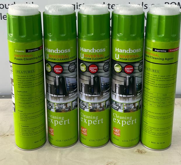 Handboss Universal Foam Cleaning Agent · Photo 1