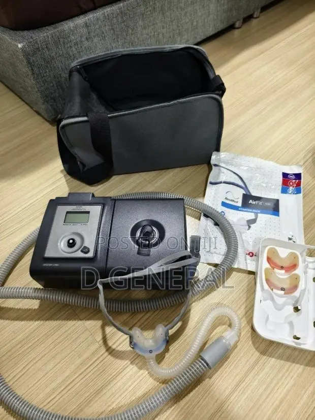 Philips Respironics System One Remstar Auto CPAP Machine · Photo 1