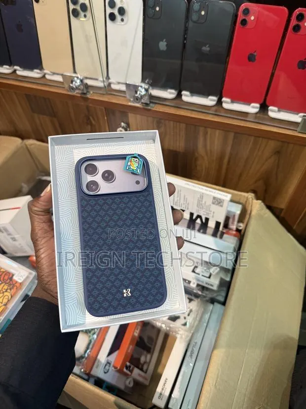 Benks Fiber Woven Case for 17 Series · Photo 1