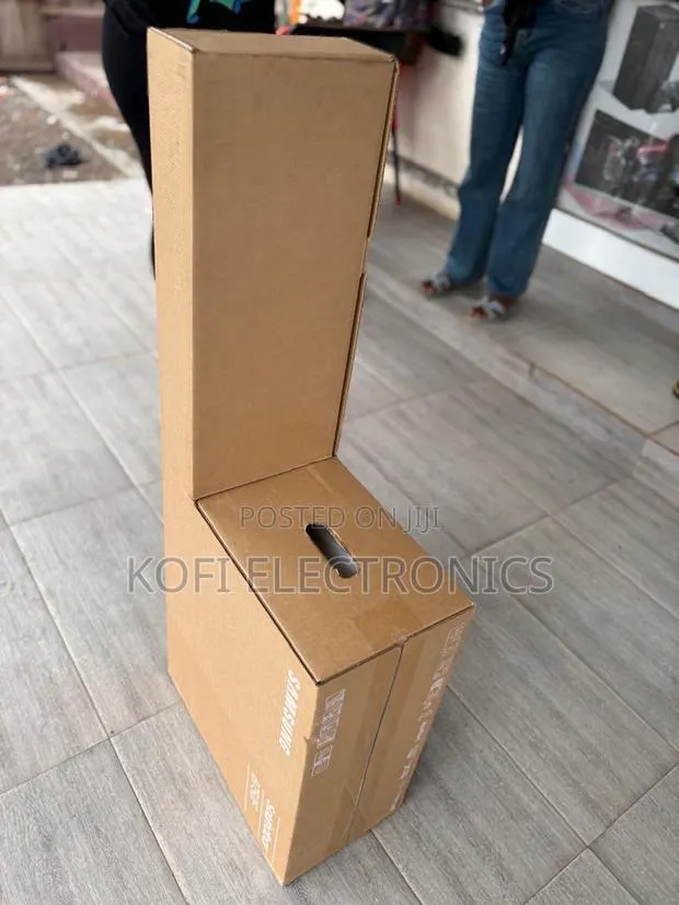 Lg S40t Maxsurround Speaker Bar · Photo 1