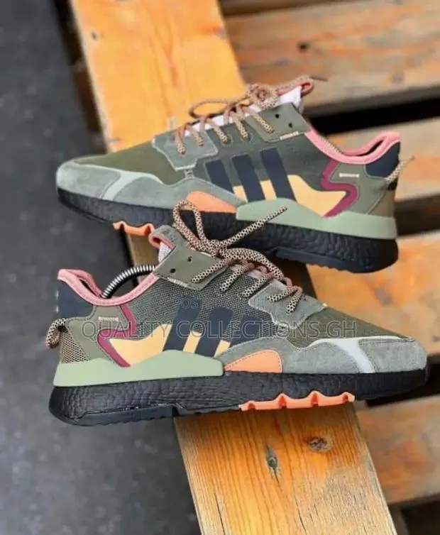 Adidas Nite Jogger Boost · Photo 1