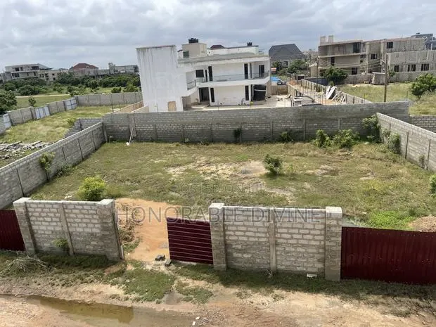 Land for Sale at Lashibi · Photo 1