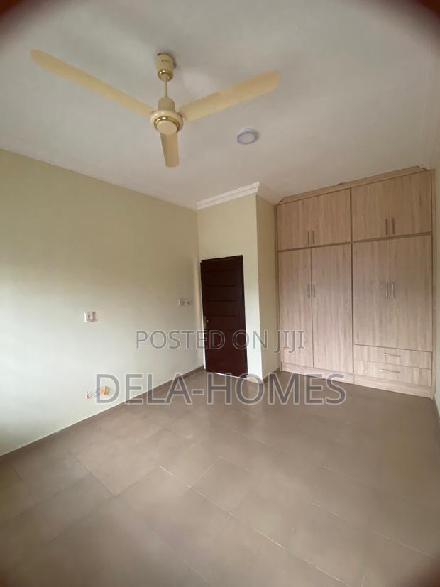 Newly Built Chamber N Hall Sc for Rent at Adenta. · Photo 5