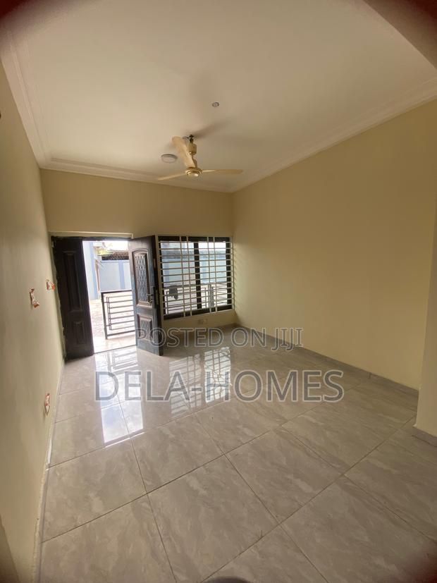 Newly Built Chamber N Hall Sc for Rent at Adenta. · Photo 2