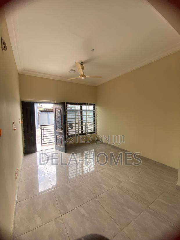 Newly Built Chamber N Hall Sc for Rent at Adenta. · Photo 3