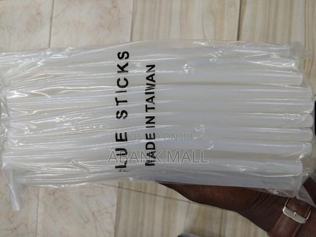 Hot Melt Glue Sticks · Photo 2