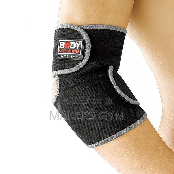 Elbow Support With Terry Cloth( Supports the Weak Muscles) · Photo 1