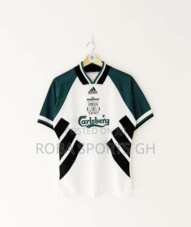 1993/95 Liverpool Away Jersey · Photo 1
