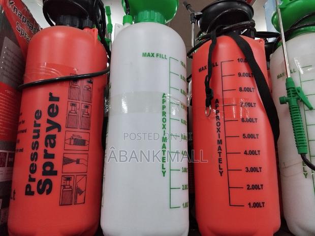 Pressure Sprayer · Photo 2