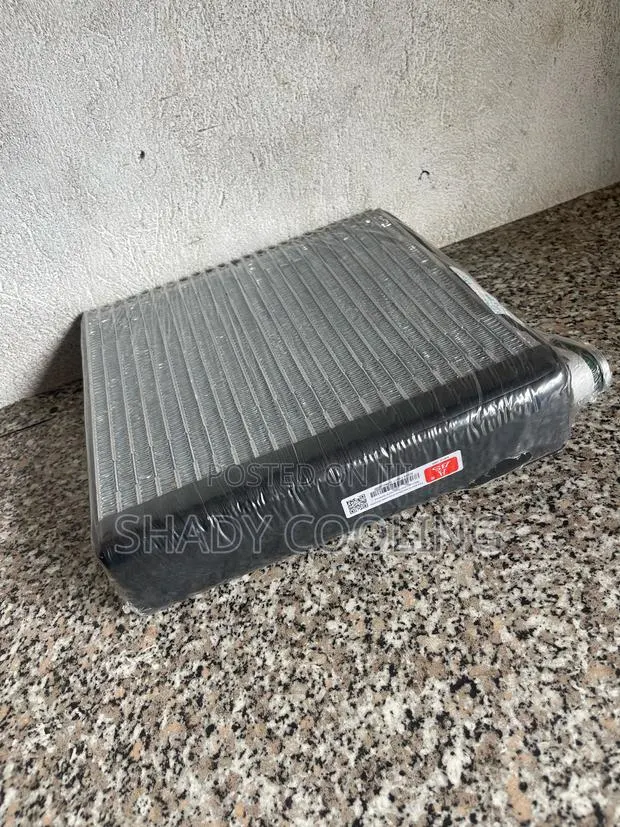 Toyota Matrix Ac Evaporator · Photo 1