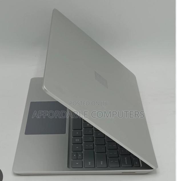 New Laptop Microsoft Surface Laptop 3 16GB Intel Core I7 SSD 512GB · Photo 2
