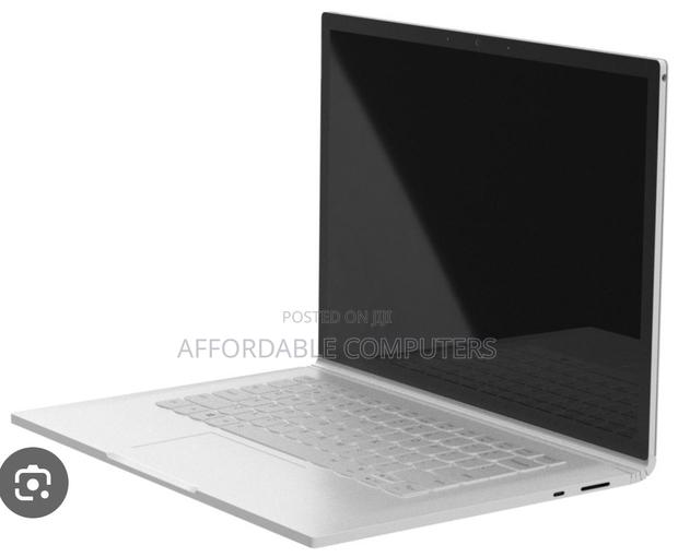 New Laptop Microsoft Surface Book 2 16GB Intel Core I7 SSD 512GB · Photo 1