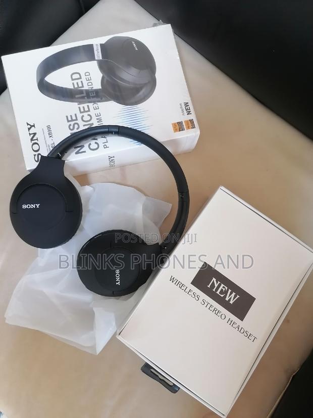 Sony True Wireless · Photo 1