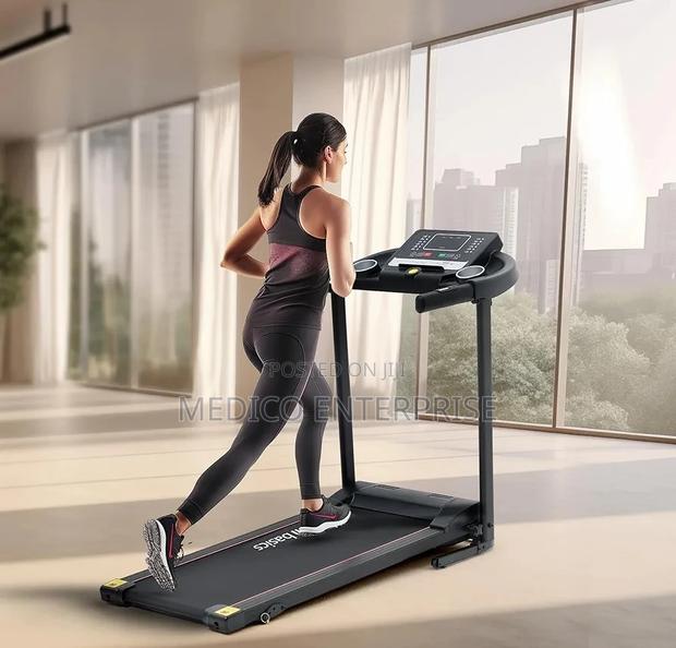Motorized Treadmill for Home · Photo 4