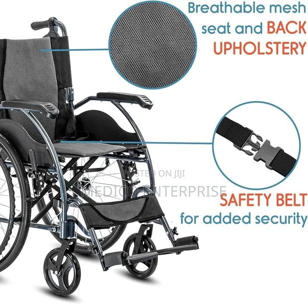 Wheelchair · Photo 2