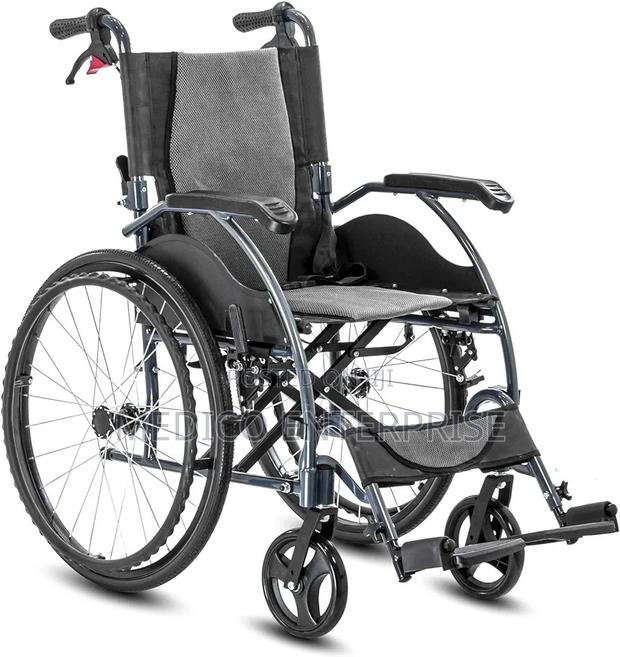 Wheelchair · Photo 6
