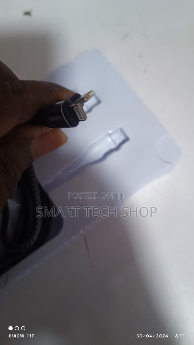 USB-C to LIGHTNING for iPhone PD 30W iPhone 8 to iPhone 13 · Photo 7