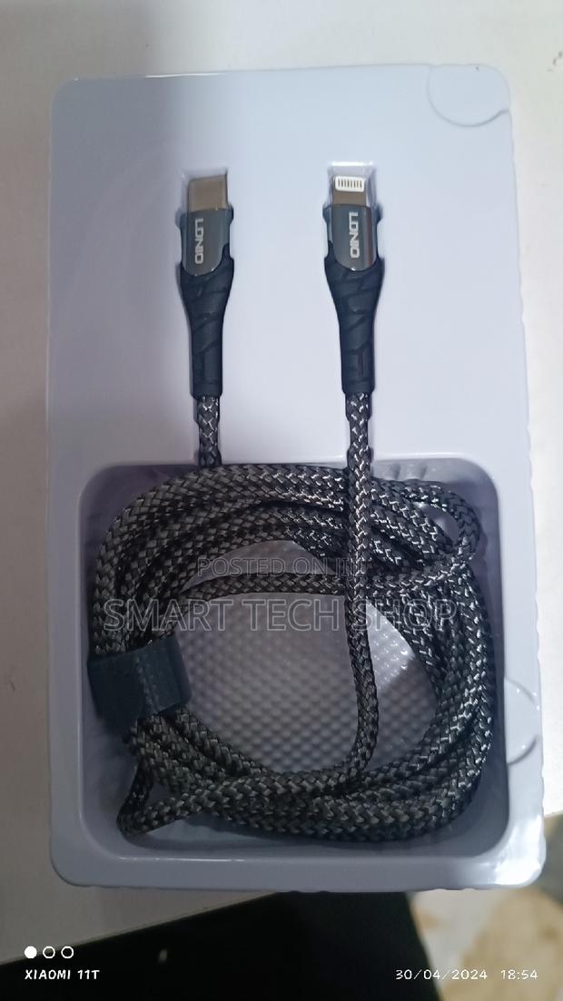 USB-C to LIGHTNING for iPhone PD 30W iPhone 8 to iPhone 13 · Photo 2