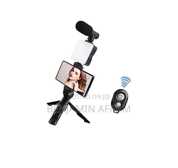 Phone Tripod · Photo 3
