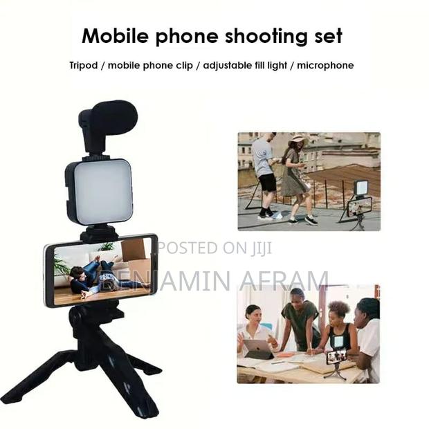 Phone Tripod · Photo 1