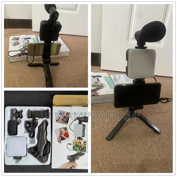 Tripod With Video Making Kit · Photo 4