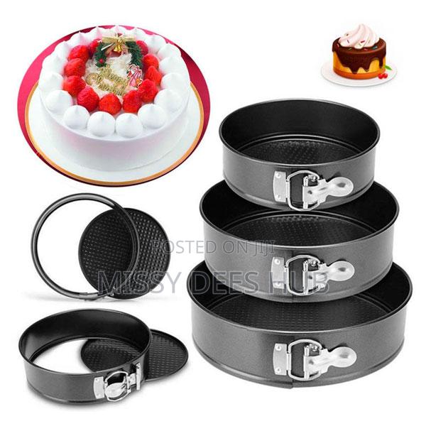 3pcs Round Cake Pans Set · Photo 5