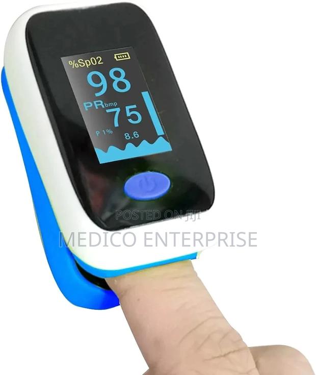 Pulse Oximeter Fingertip · Photo 3