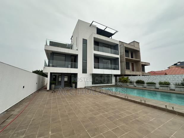 5bdrm Mansion in Trasacco, East Legon for sale · Photo 1