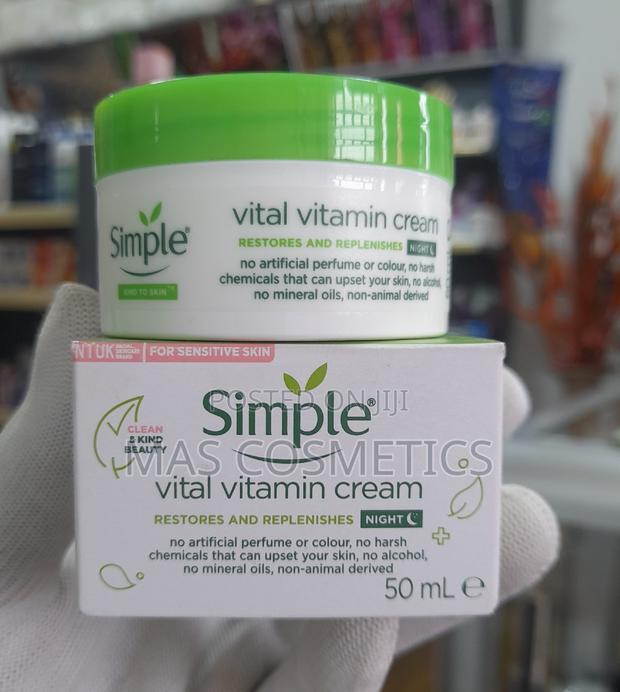 Simple Kind to Skin Vital Vitamin Night Cream · Photo 2