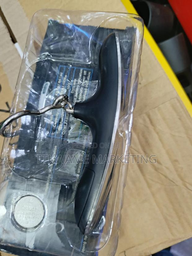 Digital Luggage Scale · Photo 2