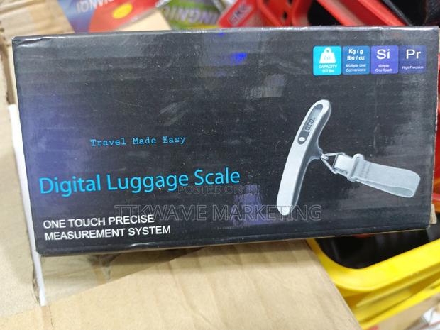 Digital Luggage Scale · Photo 1