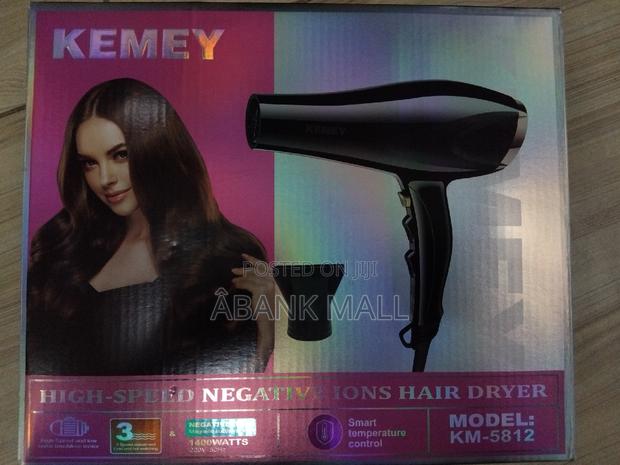 Hair Dryer · Photo 1
