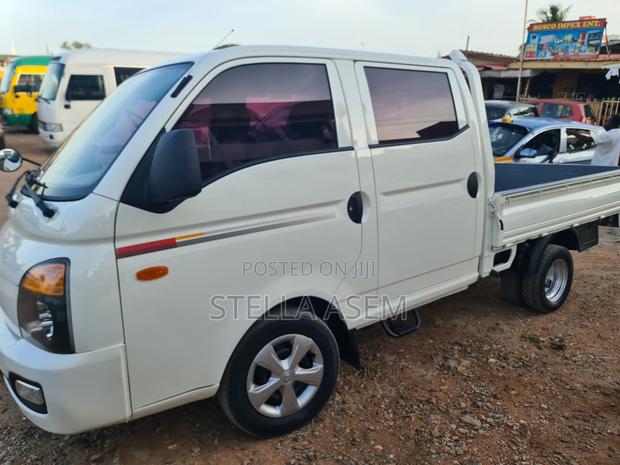 Foreign Used Hyundai Porter Iii Double Cabin Truck. · Photo 2