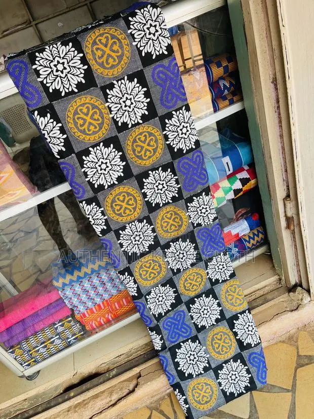 Engagement Wedding Kente Designs · Photo 1