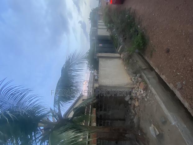 5bdrm House in Tseaddo, Airport Residential Area for sale · Photo 3