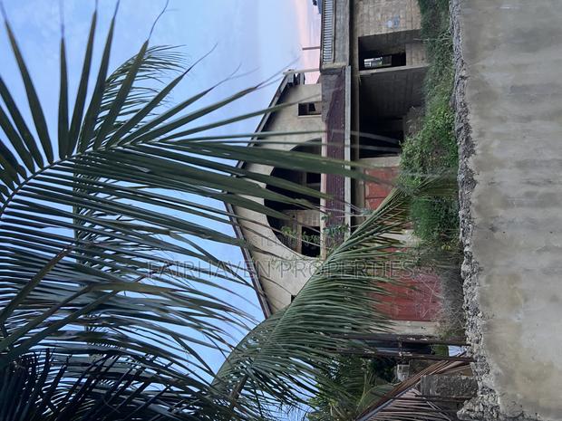 5bdrm House in Tseaddo, Airport Residential Area for sale · Photo 1