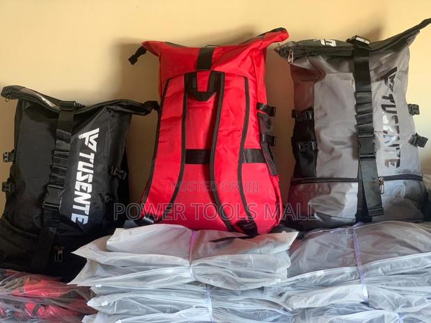 Back Pack and Traveling Bag · Photo 2