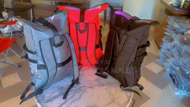 Back Pack and Traveling Bag · Photo 4