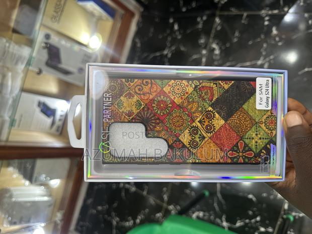 Samsung Galaxy S24 Ultra Mandala Art Design Case · Photo 2