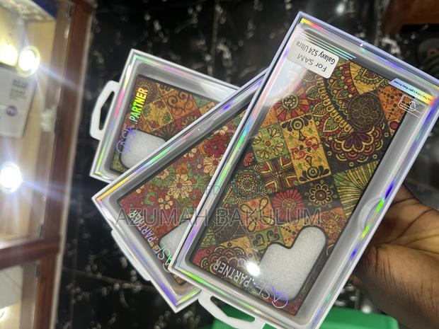 Samsung Galaxy S24 Ultra Mandala Art Design Case · Photo 6