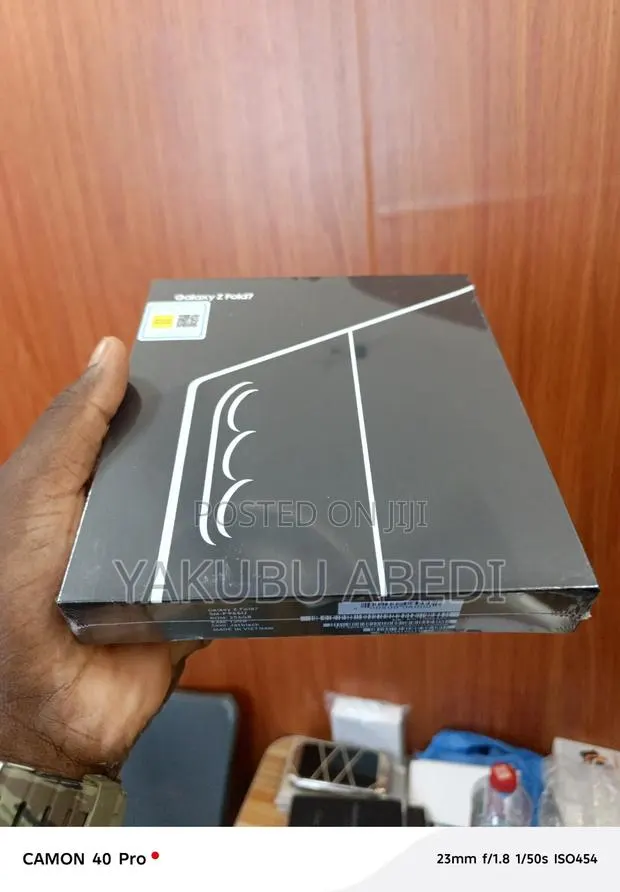 New Samsung Galaxy Z Fold7 512 GB Gray · Photo 1