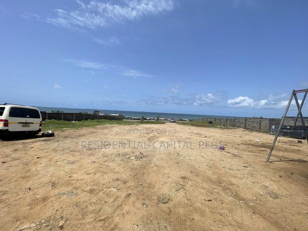 Beach Land, 4-Plots for Sale at Sakumono -Titanic · Photo 8