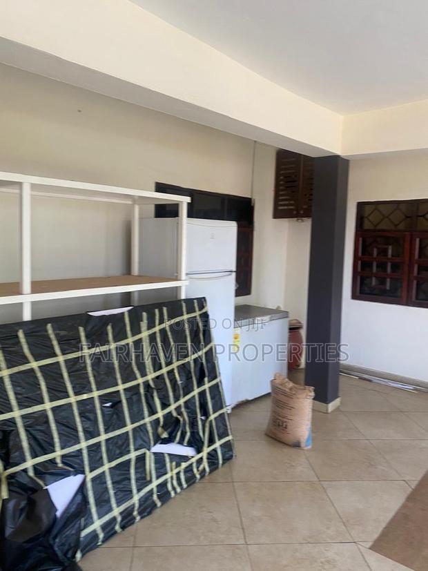 6bdrm House in Cantonment, Cantonments for rent · Photo 7